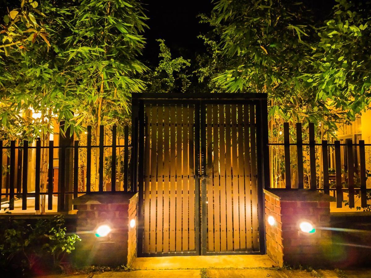 Isi Arana Eco Villa 阿努拉德普勒 外观 照片